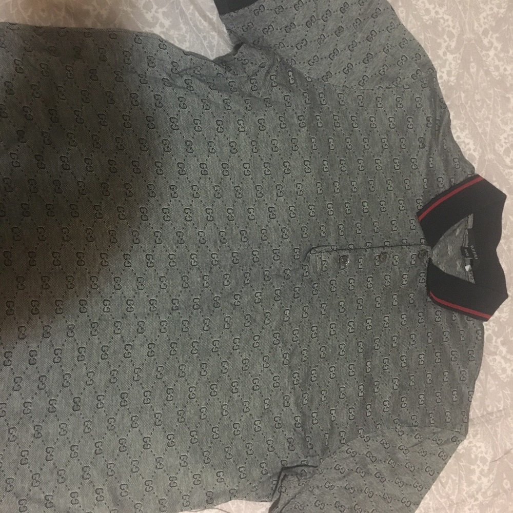 Gucci vintage polo worn once sz xxxl